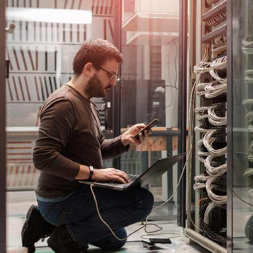 Serverless Architecture vs. Traditional Server-Based Development